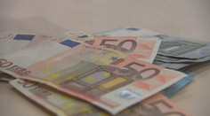 Niektoré dávky na deti sa v auguste jednorazovo zvýšia. Odobrila to vláda