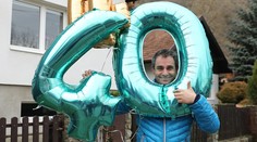 Veľké prekvapenie pre Otecka Tůmu: Kolegovia ho dojali narodeninovým prekvapením