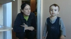 Banskobystričanka žije s dieťaťom v takomto plesnivom byte