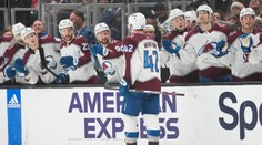 Colorado s Tatarom prehralo v LA 1:4, hetriky Panarina a Marchanda