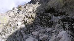 Po páde v masíve Gerlachovského štítu zahynul poľský turista. Svedkovia videli, ako telo preletelo okolo nich