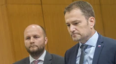 Prichádza čas na veľkú opozičnú spoluprácu? Jedna zo strán chce všetkých spojiť