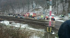 Pri Púchove narazil IC vlak do osobného auta