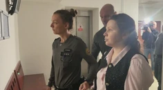 Telo chlapca (†3) priviezla na políciu. Súd s matkou, ktorá mala v Lendaku nožom zavraždiť syna, ide do finále
