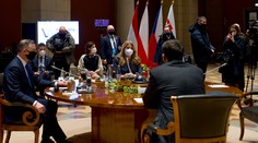 Česi a Slováci ťahajú za jeden koniec, Poliaci a Maďari sa vzdaľujú