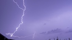 Zamračený štvrtok plný dažďa a búrok. Teploty klesnú a zmenu nečakajte ani cez víkend