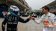 V Turecku triumfoval Bottas, Verstappen sa dostal na čelo seriálu F1