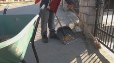 Aktivačné práce pre dlhodobo nezamestnaných budú pokračovať. Podľa odborníkov im to z chudoby nepomáha