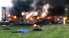 FOTO a VIDEO: Pri hromadnej nehode na diaľnici v Mexiku zahynulo najmenej 21 ľudí