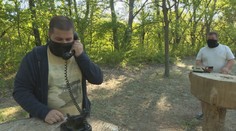 Zručná partia zo Slovenska prerobila staré telefóny na mobily. Pozrite sa, ako fungujú