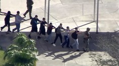 Existuje šokujúci videozáznam z masakru na floridskej škole