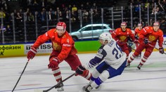 Rusi na úvod rozdrvili Francúzov, hralo sa na jednu bránu