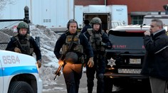 Vyhodili ho, tak spustil streľbu. Dráma v Aurore má päť mŕtvych