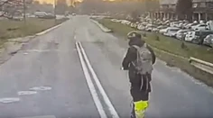 VIDEO: Opitý kolobežkár vybrzďoval autobus v Bratislave. Po zrážke skončil v nemocnici