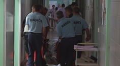 Ľudí zaujal prípad 300-kilového muža, ktorému pomáhali hasiči: Obéznych Slovákov pribúda