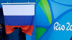 V olympijskej dedine údajne zhanobili ruské vlajky