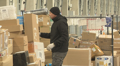 Balíkov je rekordne veľa. Blíži sa posledný termín na doručenie do Vianoc