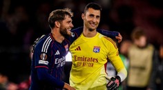 Tretí zápas a tretie čisté konto. Greif vo Francúzsku žiari a drží Lyon v boji o titul