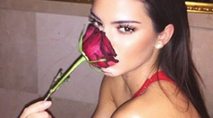 Jennerka a jej drsný odkaz pre lámača dievčenských sŕdc: Sprchuj sa častejšie!