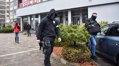 NAKA zasahovala vo firme exministra Petra Žigu