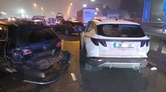 Južná Morava zažíva dopravný kolaps. Poľadovica spôsobila desiatky nehôd, hlásia aj zranených