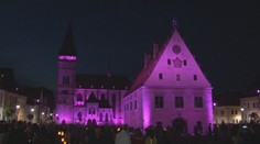 Bardejov má nové nasvietenie historických budov. Pozrite sa na tú nádheru