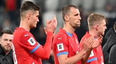 Českí futbalisti sa dočkali odletu z Faerských ostrovov. Budúcnosť reprezentačného trénera je otázna