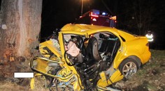 Mladý vodič (†19) nezvládol auto. Zabil seba aj kamarátku (†15)