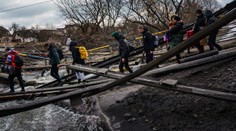 Humanitárne koridory v Mariupole vedú k zamínovaným cestám