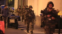 Polícia uskutočnila v Bruseli ďalších päť razií v pátraní po džihádistoch