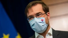 Minister Krajčí verí, že od pondelka sa spustí systém domácej inteligentnej karantény