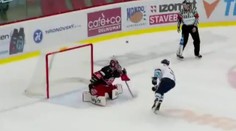 VIDEO: Slovák Gríger dal z nájazdu najkurióznejší gól roka v českej hokejovej extralige