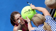 Druhá semifinálová ženská dvojica na Australian Open je známa