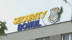 Ďalšia rana pre Bödörovcov. Ich populárna SBS služba môže prísť o bezpečnostnú previerku