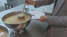 Obedy zadarmo zásadne ublížia verejným financiám, tvrdí Matovič. Poslancom chce dohovoriť