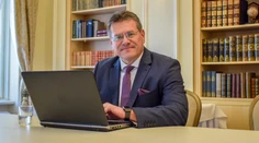 Konzervatívne hodnoty, migrácia či podpora Smeru: Šefčovič odpovedal na vaše otázky