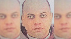 Nebezpečný muž, ktorý dobodal svoju družku, je na úteku. Hrozí mu až doživotie