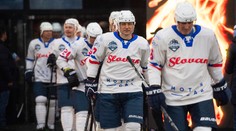 Na Tehelnom poli aj kúsky NHL, legendy bavili všetkých. Hokej kazil iba dážď
