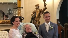 Pár plní posledné priania smrteľne chorých ľudí. Ich túžby dojmú každého