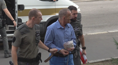 Polial ju benzínom, keď spala. Ona plameňom unikla, jeho dobehla spravodlivosť na súde