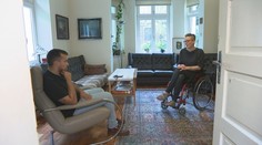 Zákazníčke bol poskytnutý nadštandardný prístup a dostala zdarma sendvič a nápoj, reaguje česká spoločnosť