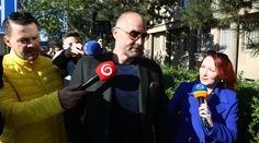 Norbert Bödör sa dnes ráno objavil na policajnom prezídiu