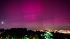 Čaká nás nebeský ohňostroj? Posledná noc roka môže priniesť pohľad na polárnu žiaru