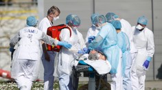 Otec troch detí sa po dvoch týždňoch vyliečil z koronavírusu. O pár dní neskôr zomrel
