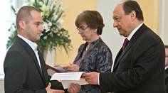 Poslanec Kolesár vraj dostal facku od spolustraníkov ĽSNS, obrátil sa na NAKA