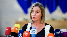 Bývalú šéfku diplomacie EÚ Mogheriniovú obvinili z podvodu aj korupcie