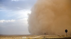 Egypt zasiahla piesočná búrka, turisti sú zatvorení na hoteloch