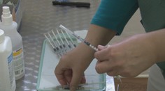 Župy hrozia, že zavrú vakcinačné centrá. Štát už začal opravovať registračný systém na očkovanie