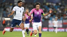 Nemecko ovládlo šláger skupiny a ostalo stopercentné. Česi zhasli nádej Slovinska, ale nepostúpili