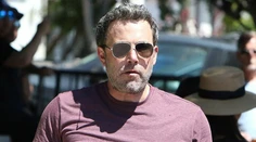 Po troch mesiacoch si našiel náhradu. Ben Affleck randí s touto blondínkou